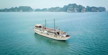Croisière en jonque Garden Bay d'une journée