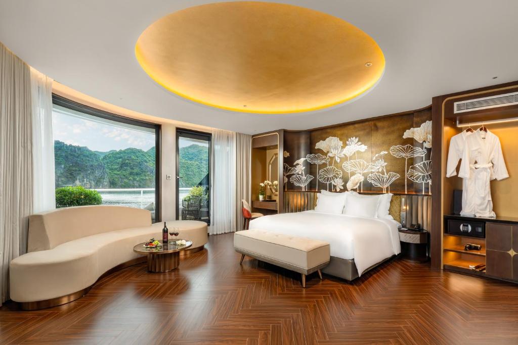 Cabin Suite Ocean View