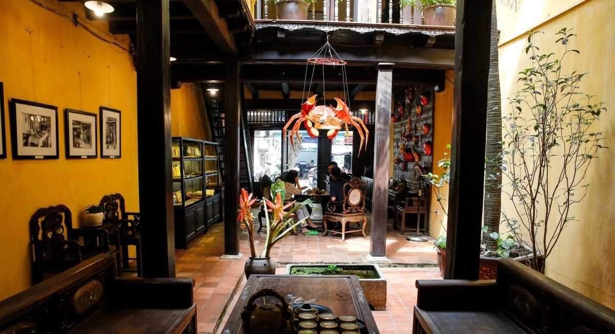 decouvrez-le-charme-du-Vieux-Quartier-de-Hanoi-a-votre-façon