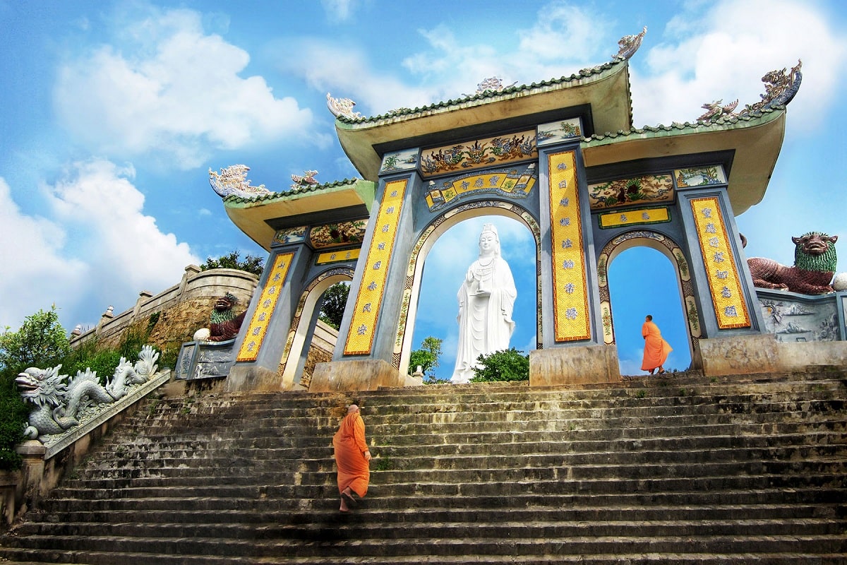 la-pagode-de-linh-ung-a-da-nang