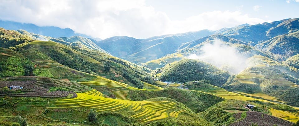 sapa-ville-dans-la-brume-guide-complet-de-a-a-z