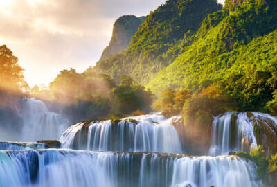 Les Chutes de Ban Gioc à Cao Bang : Un Chef-d'œuvre Naturel du Vietnam