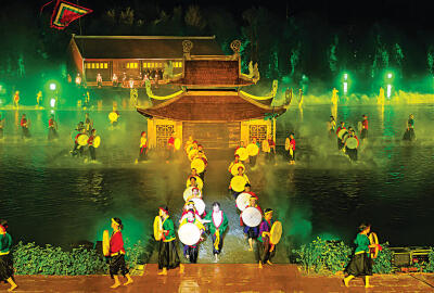 Des spectacles à ne pas rater sous aucun prétexte au Vietnam AO show, La Quintessence du Tonkin etc, comment choisir un?