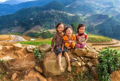 Voyager au Vietnam avec des enfants : Top 10 destinations pour des vacances en famille inoubliables