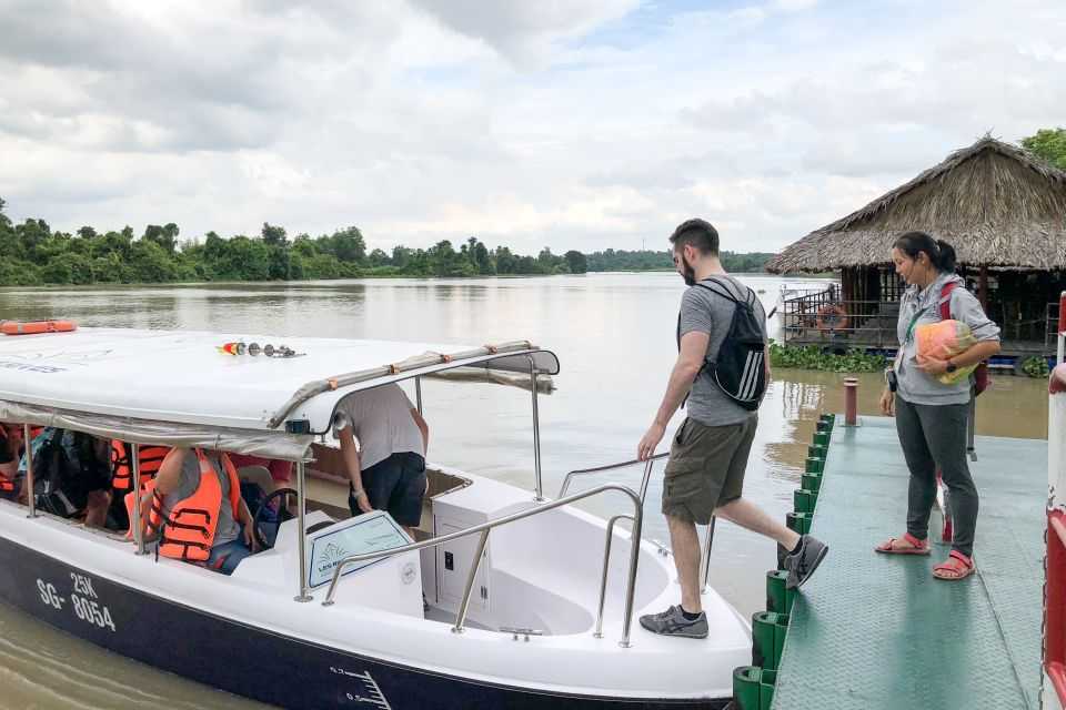 excursion-en-bateau-a-grande-vitesse-depuis-saigon