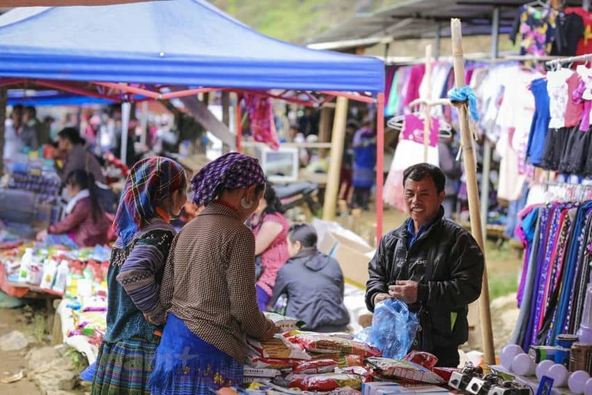 Top-10-marchés-ethniques-à-Lao-Cai