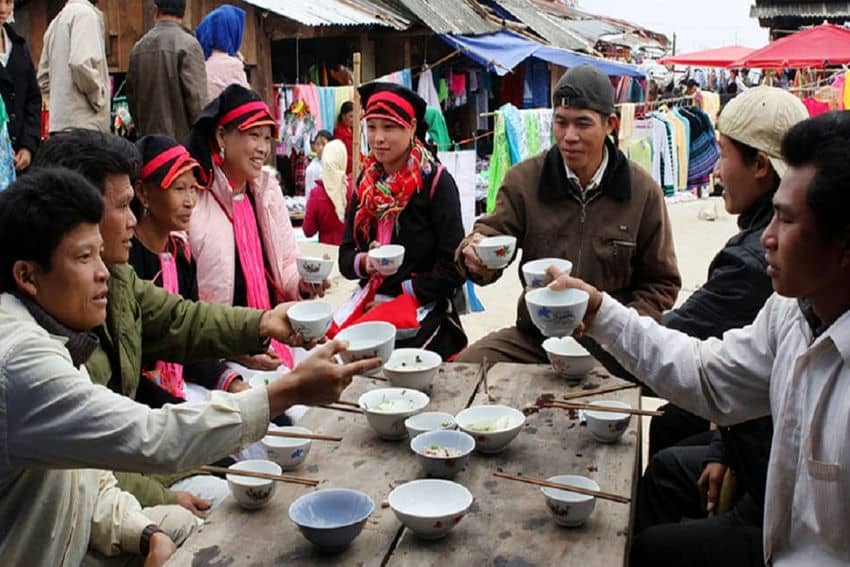 Top-10-marchés-ethniques-à-Lao-Cai