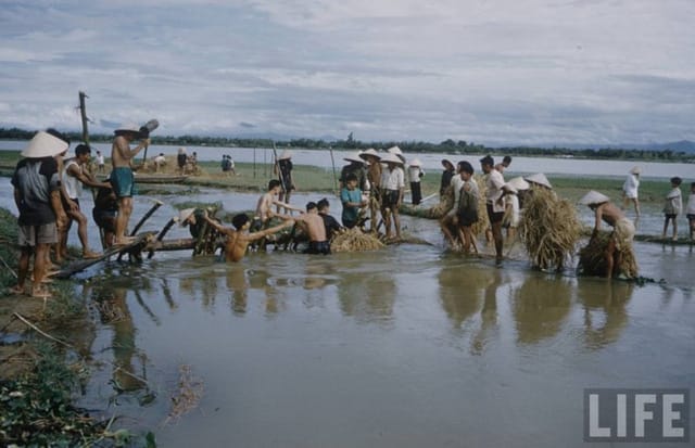 Hue 1961 photo