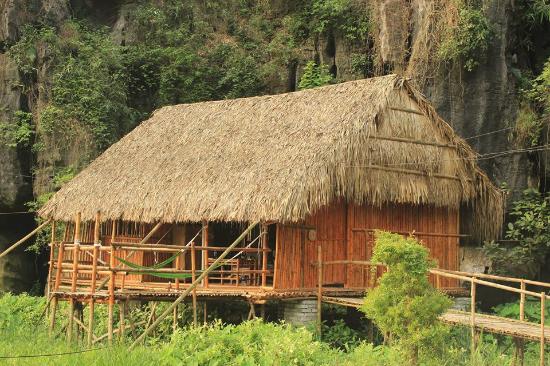 ninh-binh-guide-de-voyage-detaille-sur-le-joyau-cache-du-vietnam