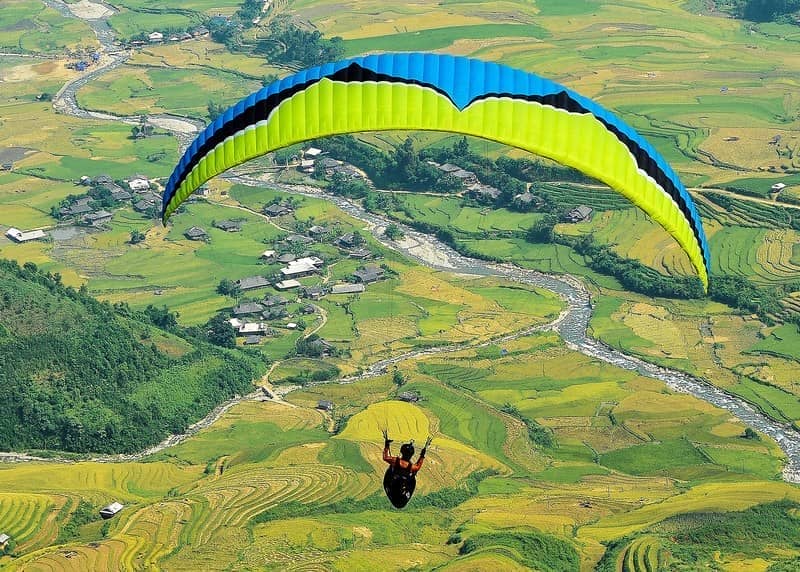 top-10-meilleurs-endroits-pour-faire-du-parapente-au-vietnam