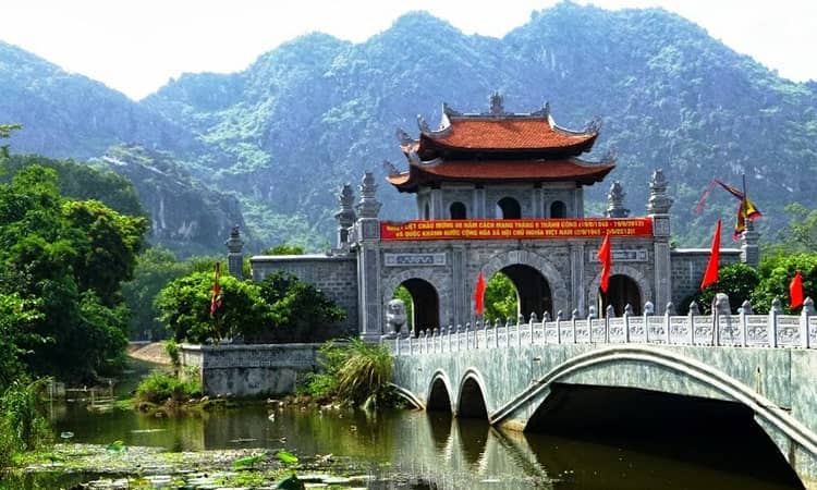 guide-complet-de-tam-coc-vietnam-havre-de-paix-et-de-nature