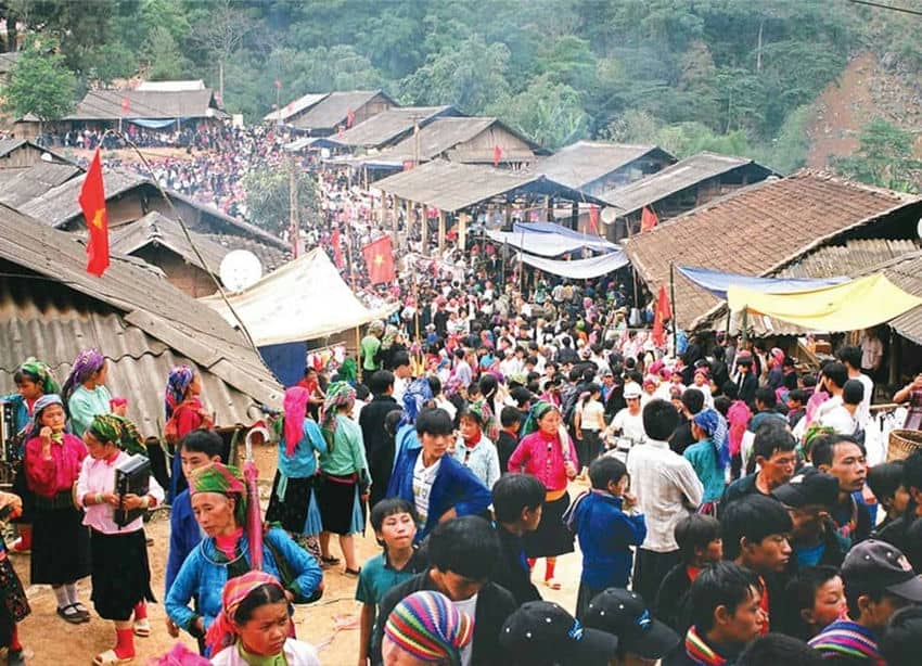 marche-de-meo-vac-destination-phare-de-la-boucle-de-ha-giang