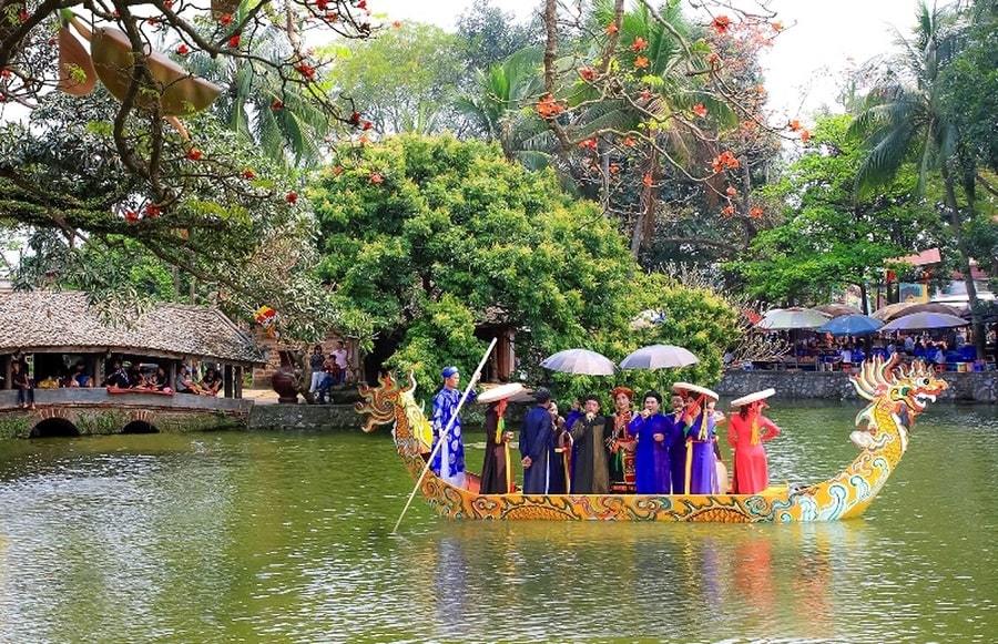 pagode-du-maître-a-Hanoi