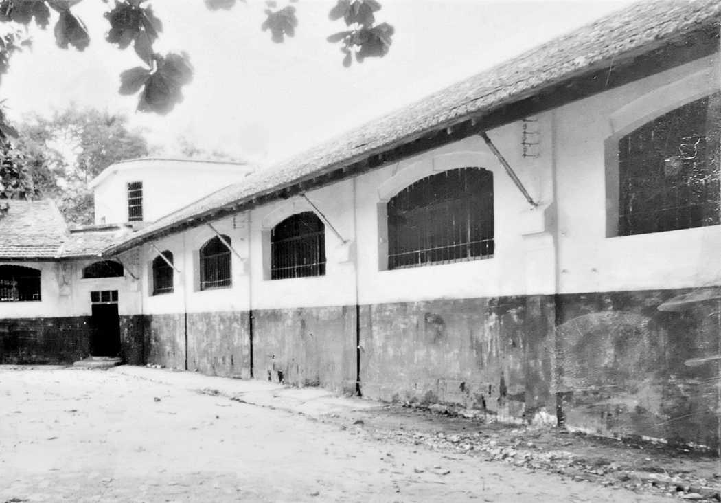 a-la-decouverte-de-la-prison-hoa-lo-enfer-sur-terre