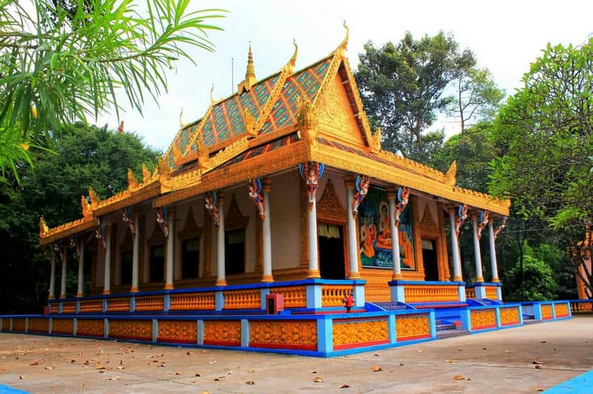 top-5-des-temples-et-pagodes-uniques-dans-le-delta-du-mekong