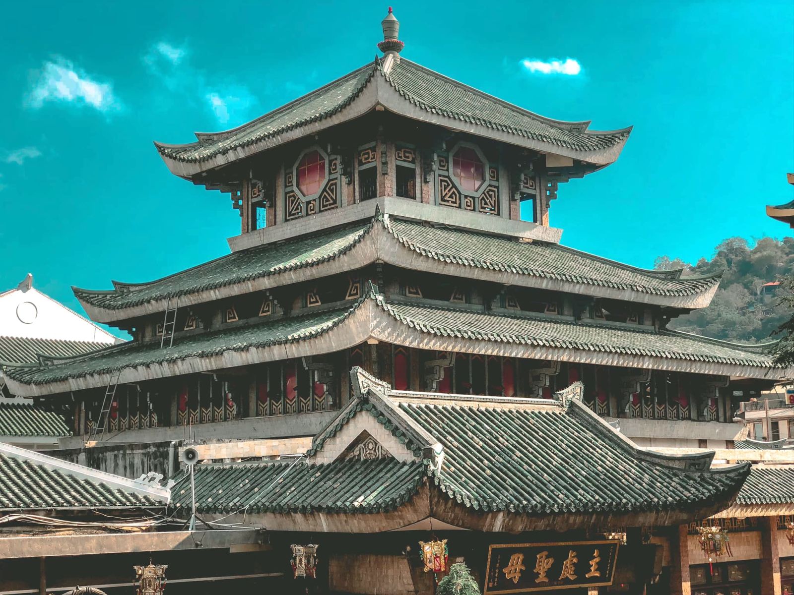 top-5-des-temples-et-pagodes-uniques-dans-le-delta-du-mekong