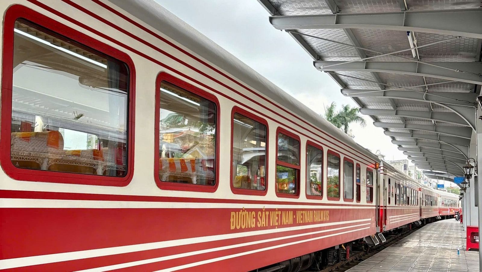 train-de-luxe-entre-hanoi-et-hai-phong