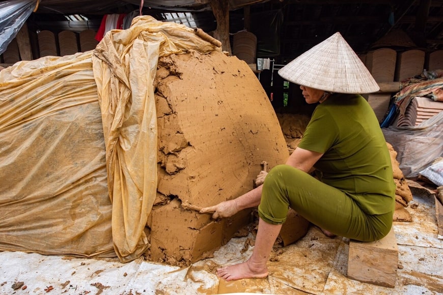 village-artisanal-de-tuiles-yin-yang-a-lang-son